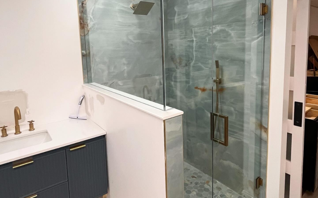 How Do You Repair a Glass Shower Door That Keeps Swinging Open in Dayton, OH?